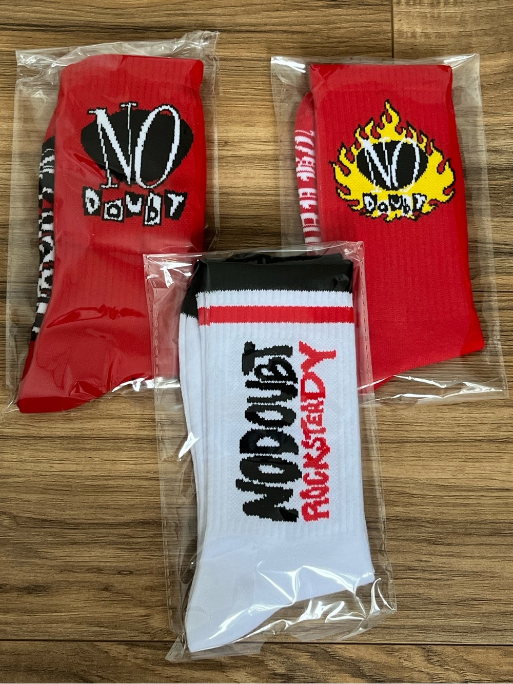 🔥NO DOUBT 2026 Socks Full Set🪐
